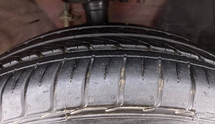 2016 Nissan Micra XV CVT, Petrol, Automatic, 74,220 km, Right Front Tyre Tread