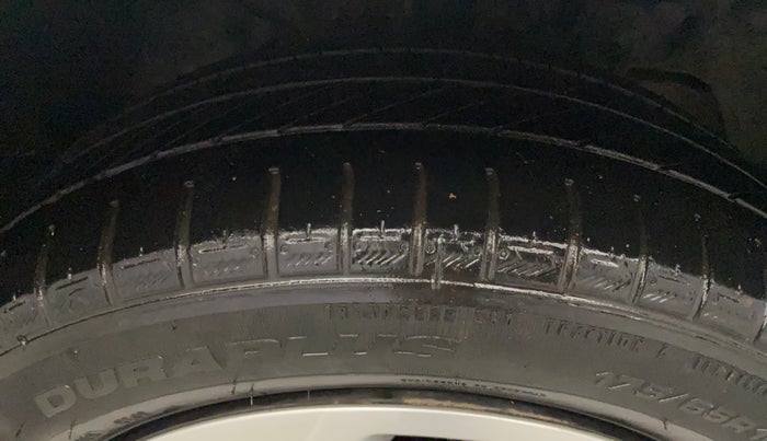 2018 Tata Tiago XT PETROL, Petrol, Manual, 55,721 km, Right Front Tyre Tread