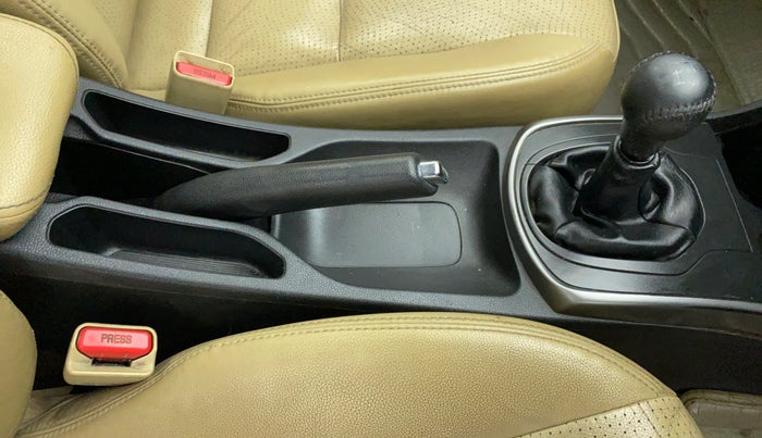 2014 Honda City VX MT PETROL, Petrol, Manual, 83,439 km, Gear Lever
