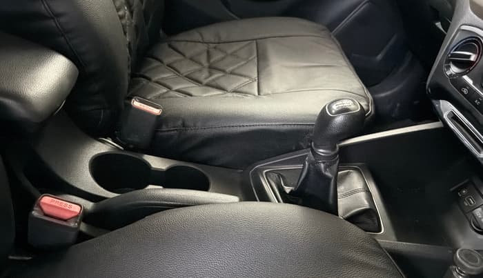 2014 Hyundai Elite i20 MAGNA 1.2, Petrol, Manual, 30,060 km, Gear Lever