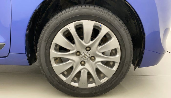 2017 Maruti Baleno ALPHA PETROL 1.2, Petrol, Manual, 65,936 km, Right Front Wheel