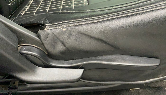 2017 Maruti Baleno ALPHA PETROL 1.2, Petrol, Manual, 65,936 km, Driver Side Adjustment Panel