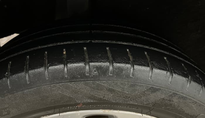 2018 Maruti Baleno ALPHA PETROL 1.2, Petrol, Manual, 93,786 km, Right Rear Tyre Tread
