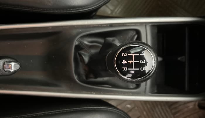 2018 Maruti Baleno ALPHA PETROL 1.2, Petrol, Manual, 93,786 km, Gear Lever