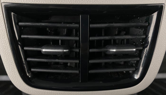 2022 Volkswagen TAIGUN TOPLINE 1.0 TSI AT, Petrol, Automatic, 9,955 km, Rear AC Vents