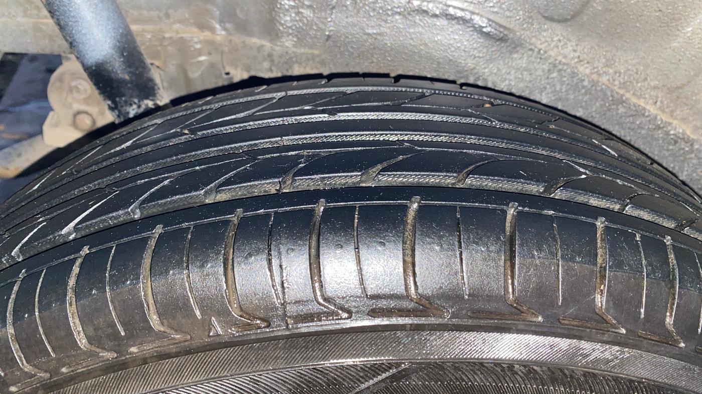 2014 Maruti Wagon R 1.0 VXI, Petrol, Manual, 1,30,675 km, Right Rear Tyre Tread