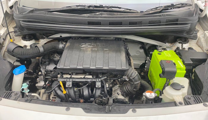 2015 Hyundai Grand i10 SPORTZ 1.2 KAPPA VTVT, Petrol, Manual, 5,592 km, Engine View