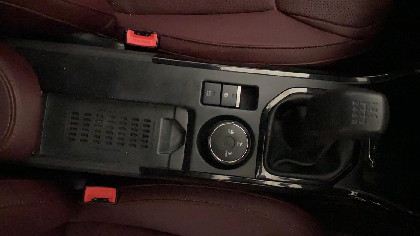 2024 Tata Curvv Accomplished Plus A 1.2 Hyperion GDI Petrol 6MT, Petrol, Manual, 2,532 km, Gear Lever