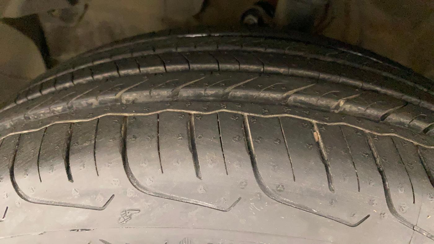 2017 Honda WR-V 1.2L I-VTEC VX MT, Petrol, Manual, 43,295 km, Left Front Tyre Tread