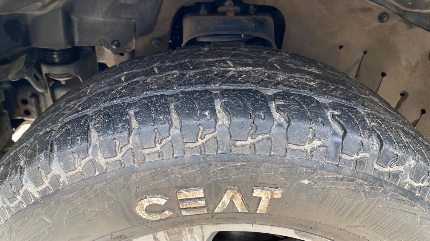 2021 Mahindra Thar LX PETROL HT 4WD AT, Petrol, Automatic, 42,277 km, Left Front Tyre Tread