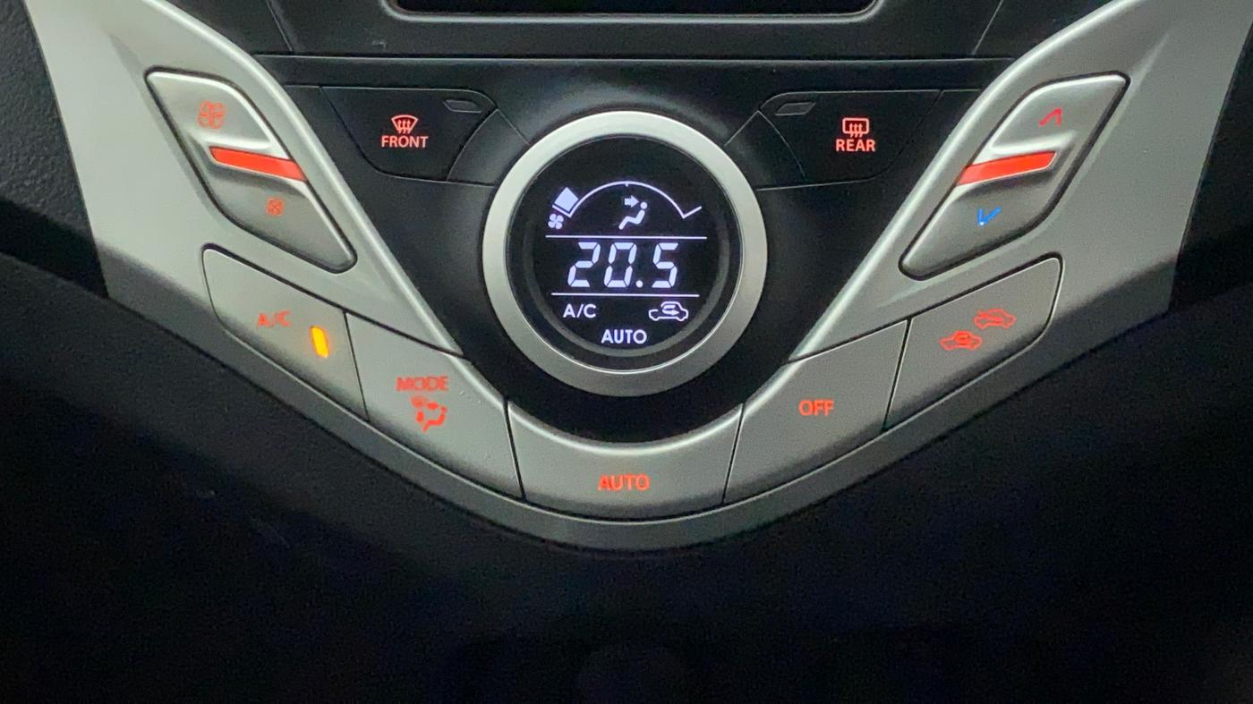 2016 Maruti Baleno DELTA 1.2 K12, CNG, Manual, 52,332 km, Automatic Climate Control