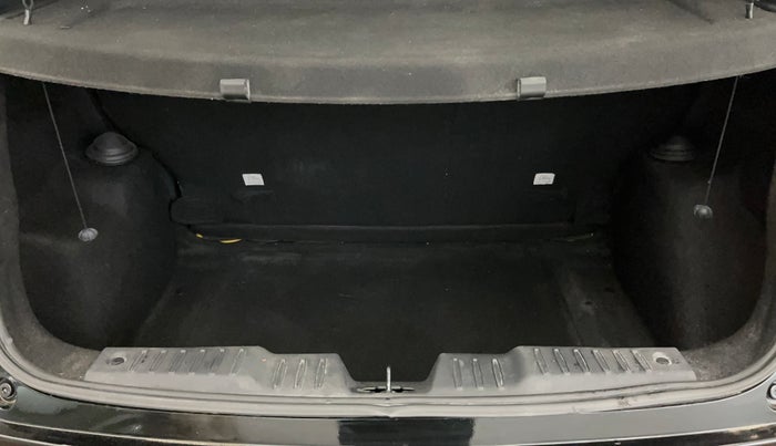 2023 Tata ALTROZ XZA PLUS DARK EDTION, Petrol, Automatic, 32,755 km, Boot Inside