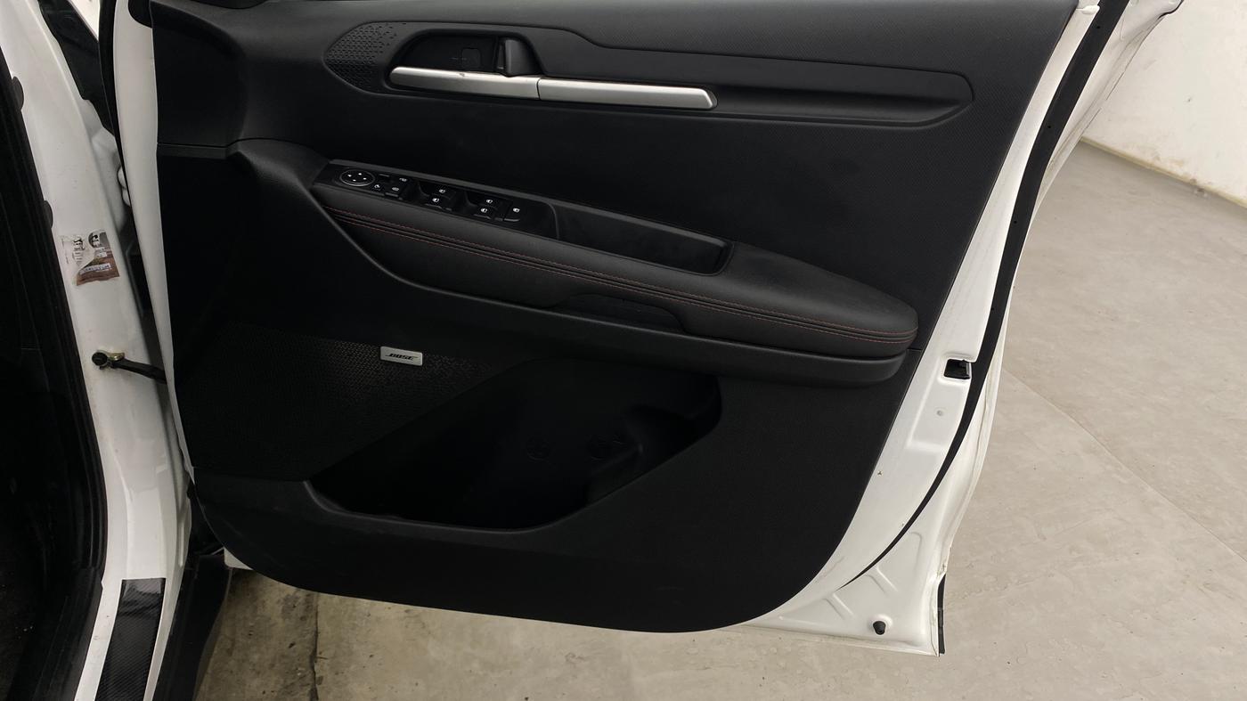 2023 KIA SONET GTX PLUS 1.0 DCT, Petrol, Automatic, 28,748 km, Driver Side Door Panels Control