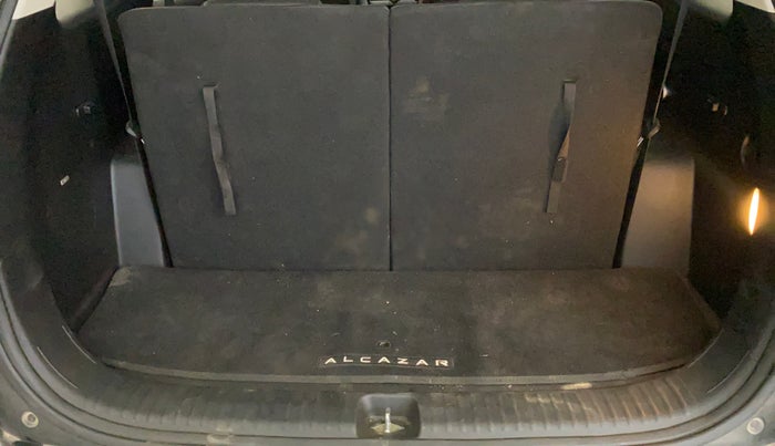 2021 Hyundai ALCAZAR PLATINUM 2.0 MT 7STR, Petrol, Manual, 38,444 km, Boot Inside