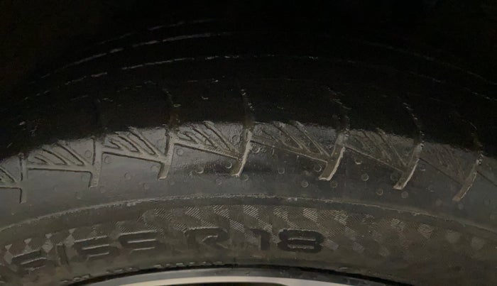 2021 Hyundai ALCAZAR PLATINUM 2.0 MT 7STR, Petrol, Manual, 38,444 km, Left Rear Tyre Tread