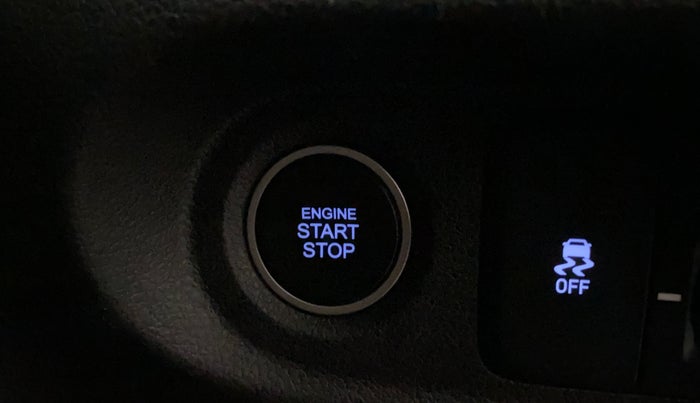 2021 Hyundai ALCAZAR PLATINUM 2.0 MT 7STR, Petrol, Manual, 38,444 km, Keyless Start/ Stop Button