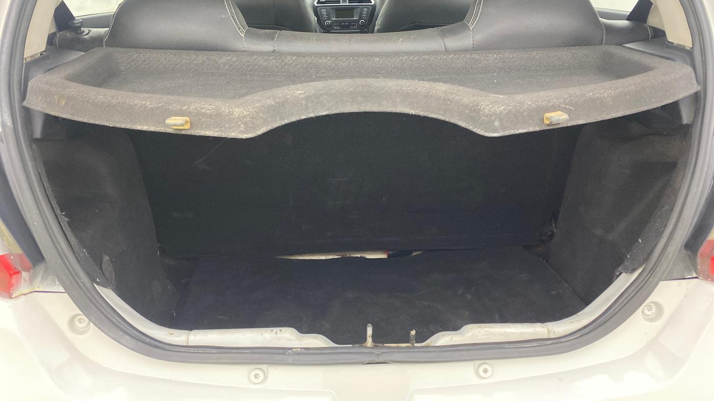 2018 Tata Tiago XZ PETROL, Petrol, Manual, 97,320 km, Boot Inside