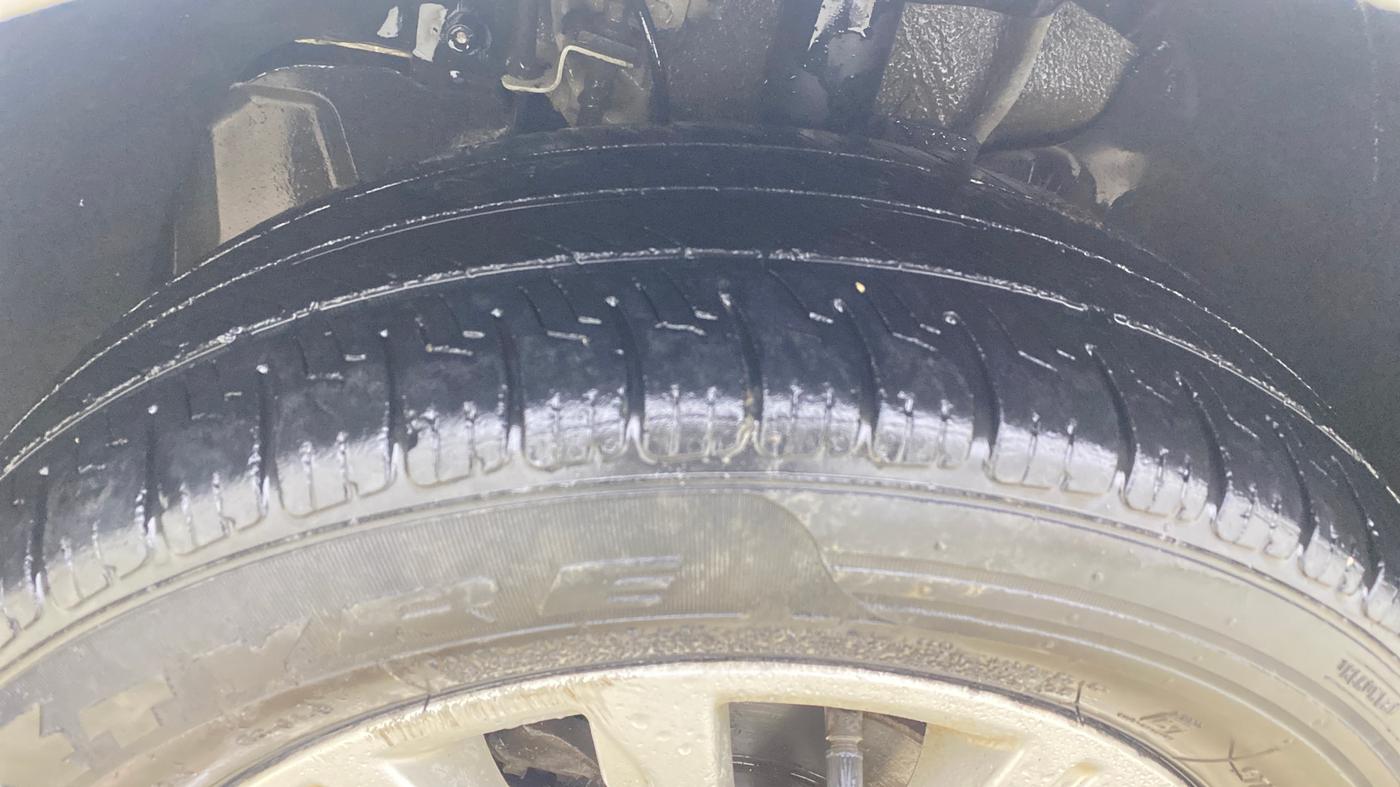 2018 Tata Tiago XZ PETROL, Petrol, Manual, 97,320 km, Left Front Tyre Tread