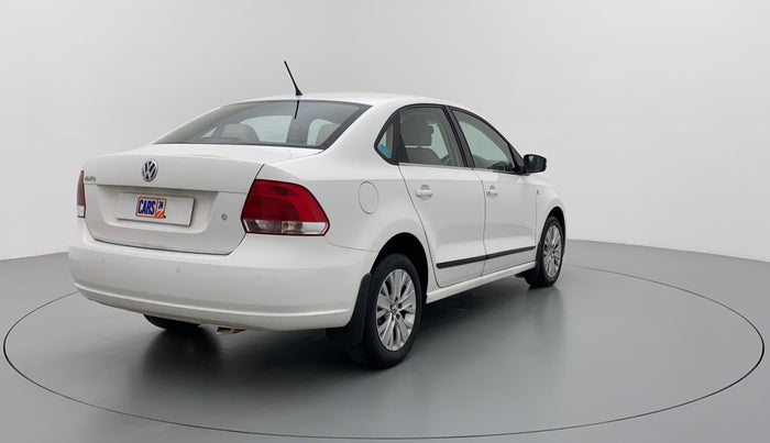 2015 Volkswagen Vento HIGHLINE PETROL, Petrol, Manual, 86,089 km, Right Back Diagonal (45- Degree) View