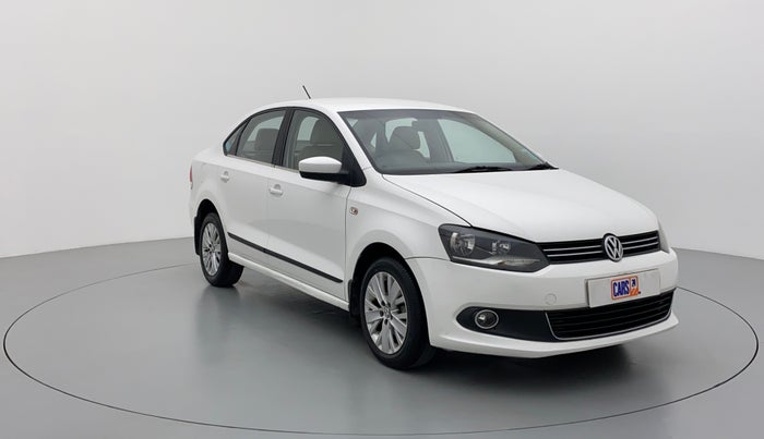 2015 Volkswagen Vento HIGHLINE PETROL, Petrol, Manual, 86,089 km, Right Front Diagonal
