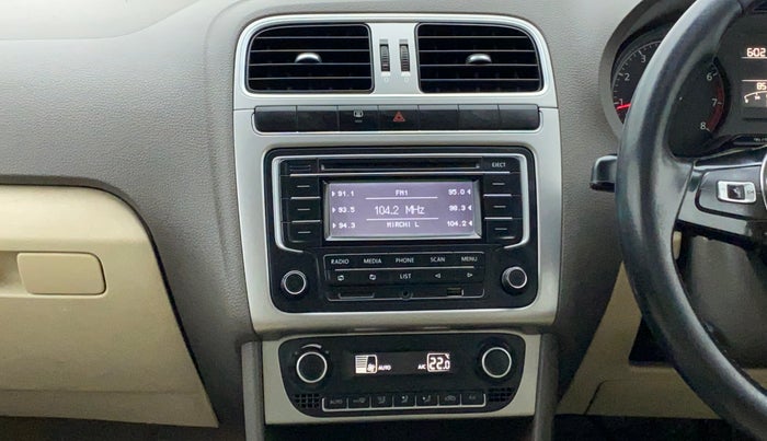 2015 Volkswagen Vento HIGHLINE PETROL, Petrol, Manual, 86,089 km, Air Conditioner