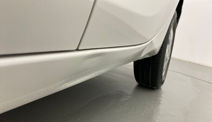 2012 Hyundai i20 ASTA 1.4 CRDI, Diesel, Manual, 1,21,416 km, Left running board - Slightly dented