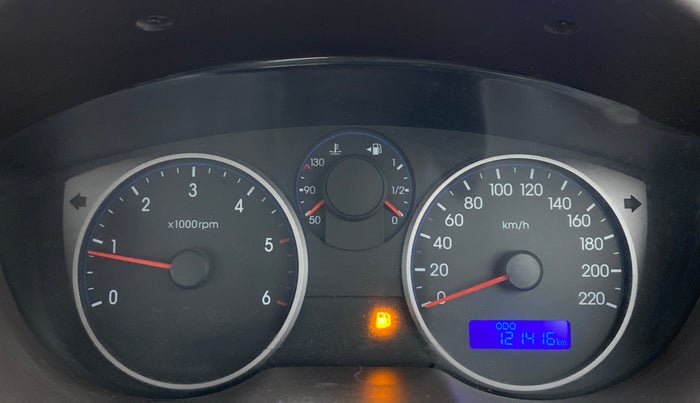 2012 Hyundai i20 ASTA 1.4 CRDI, Diesel, Manual, 1,21,416 km, Odometer Image