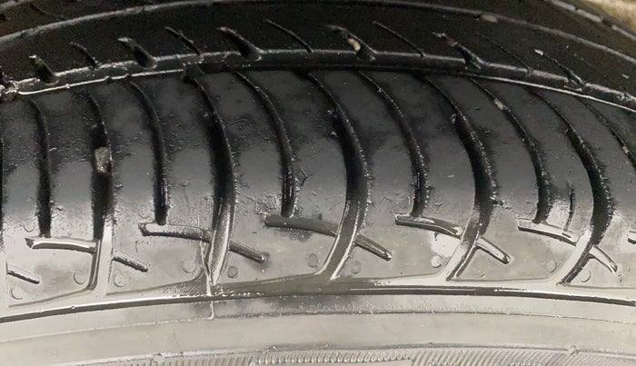 2021 Maruti New Wagon-R VXI 1.0, Petrol, Manual, 58,707 km, Right Rear Tyre Tread