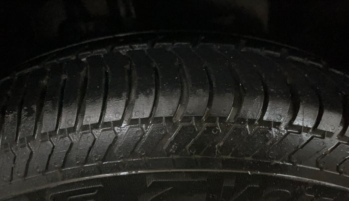 2020 Ford Ecosport TITANIUM 1.5L PETROL, Petrol, Manual, 37,927 km, Right Front Tyre Tread