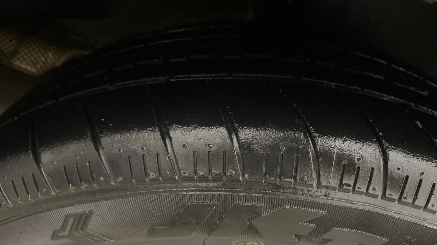 2019 Nissan Sunny XV CVT, Petrol, Automatic, 64,784 km, Right Rear Tyre Tread
