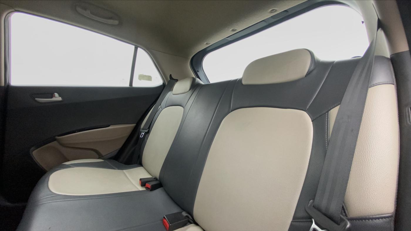 2014 Hyundai Grand i10 SPORTZ 1.2 KAPPA VTVT, Petrol, Manual, 87,672 km, Right Side Rear Door Cabin