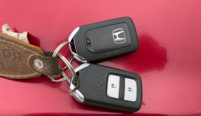 2018 Honda Jazz 1.2L I-VTEC VX CVT, Petrol, Automatic, 50,850 km, Key Close Up