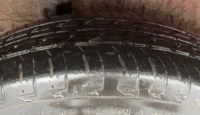 2018 Honda Jazz 1.2L I-VTEC VX CVT, Petrol, Automatic, 50,850 km, Right Rear Tyre Tread