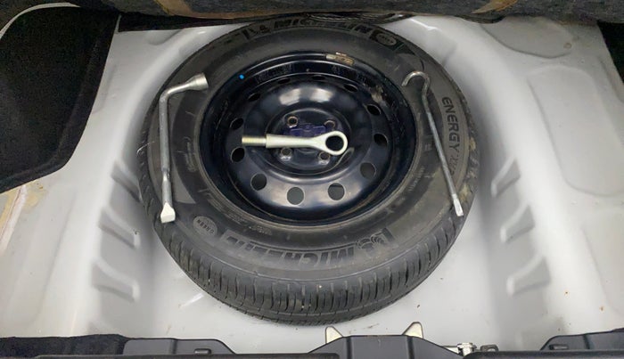 2017 Maruti Dzire VXI, Petrol, Manual, 26,429 km, Spare Tyre