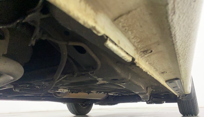 2017 Maruti Dzire VXI, Petrol, Manual, 26,429 km, Right Side Underbody
