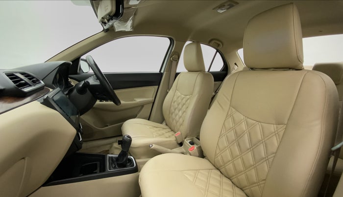 2017 Maruti Dzire VXI, Petrol, Manual, 26,429 km, Right Side Front Door Cabin