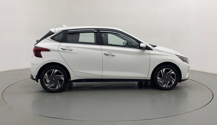 2021 Hyundai NEW I20 ASTA (O) 1.2 MT, Petrol, Manual, 17,708 km, Right Side