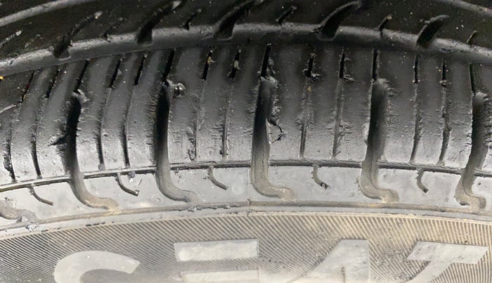 2019 Renault Kwid CLIMBER 1.0, Petrol, Manual, 25,095 km, Left Front Tyre Tread