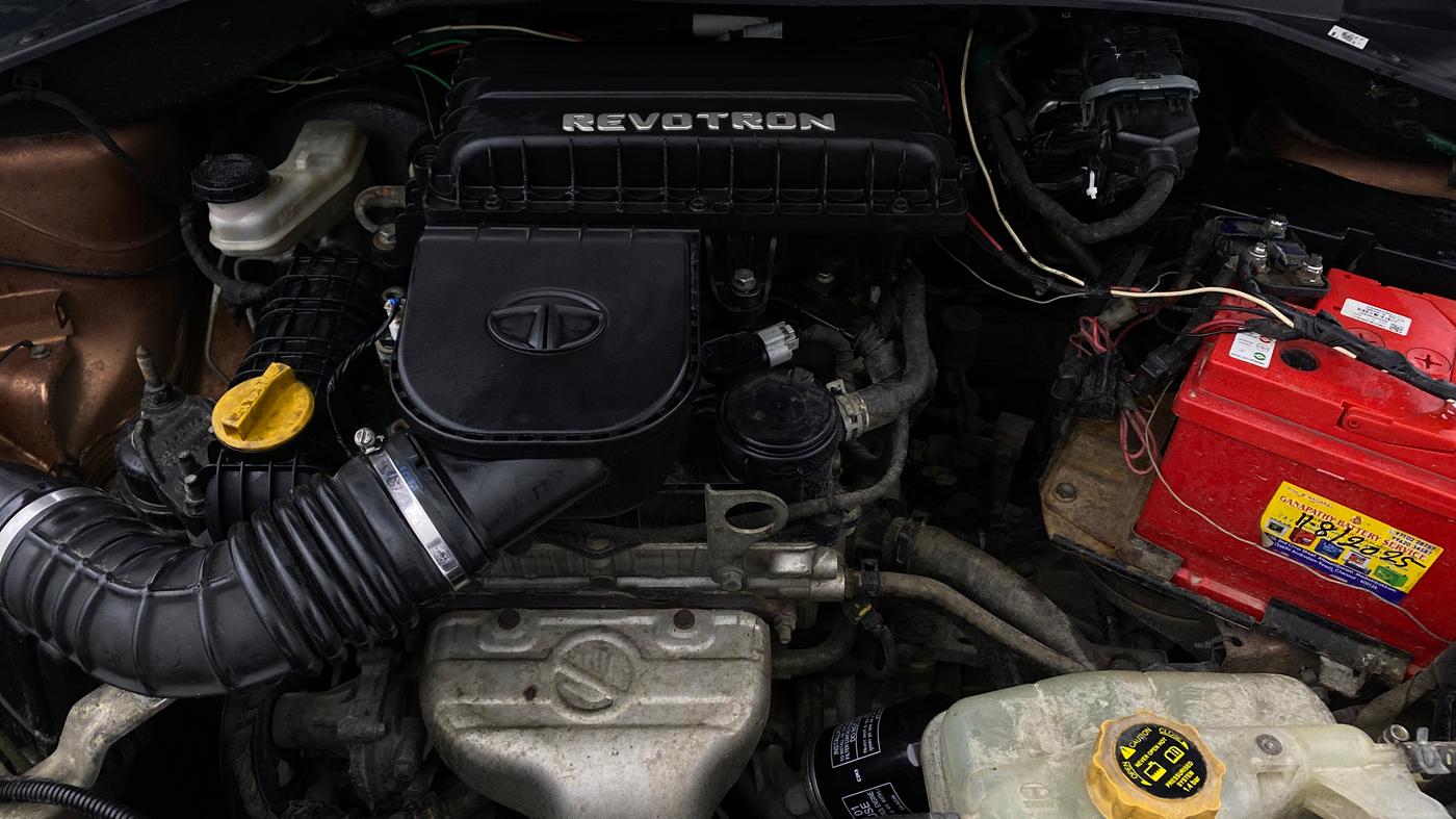 2017 Tata TIGOR XE PETROL, Petrol, Manual, 37,021 km, Engine View