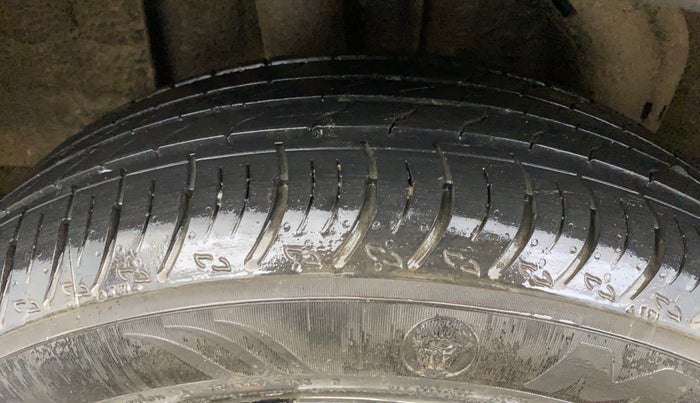 2025 Nissan MAGNITE Visia EZ-Shift, Petrol, Automatic, 7,081 km, Right Rear Tyre Tread