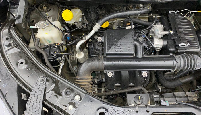 2025 Nissan MAGNITE Visia EZ-Shift, Petrol, Automatic, 7,081 km, Engine View - Right