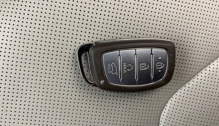 2024 Hyundai Creta SX (O) IVT 1.5 PETROL, Petrol, Automatic, 23,169 km, Key Close Up