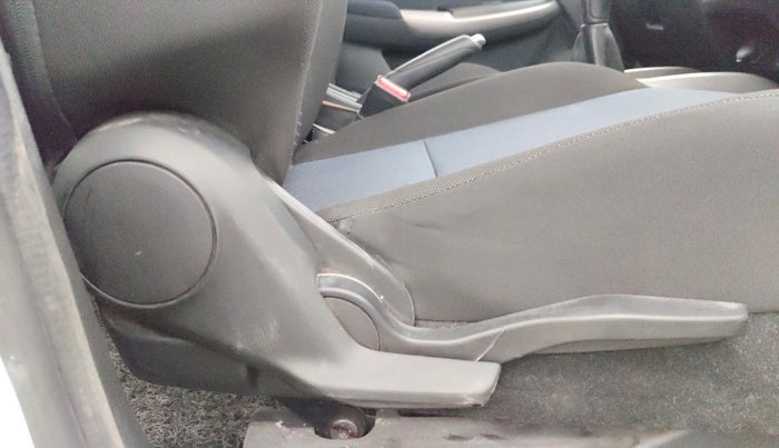 2020 Toyota Glanza G, Petrol, Manual, 42,154 km, Driver Side Adjustment Panel