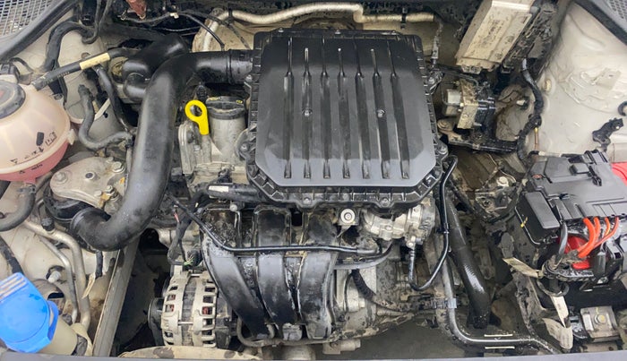 2020 Volkswagen Polo COMFORTLINE PLUS 1.0L MPI, Petrol, Manual, 86,105 km, Engine View