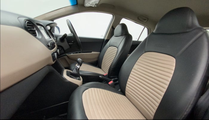 2019 Hyundai Grand i10 ASTA 1.2 KAPPA VTVT, Petrol, Manual, Right Side Front Door Cabin