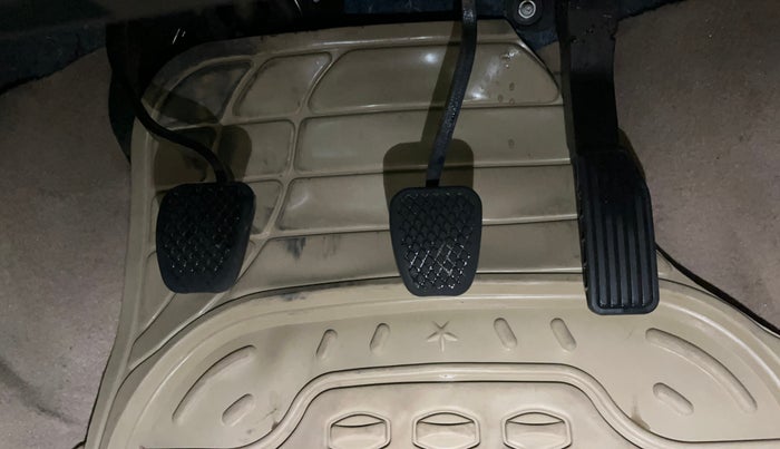 2019 Honda City 1.5L I-VTEC V MT, Petrol, Manual, 31,303 km, Pedals