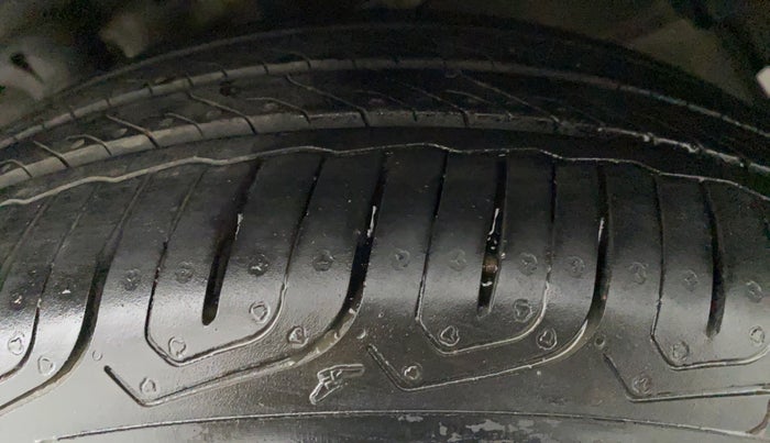 2017 Honda City ZX CVT, Petrol, Automatic, 41,368 km, Left Front Tyre Tread