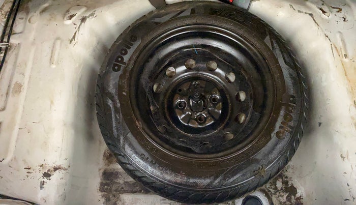 2017 Hyundai Eon MAGNA +, Petrol, Manual, 65,107 km, Spare Tyre