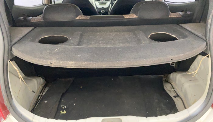 2017 Hyundai Eon MAGNA +, Petrol, Manual, 65,107 km, Boot Inside