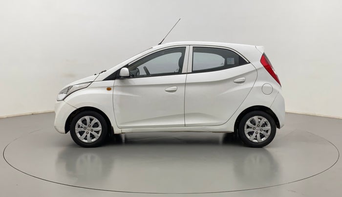 2015 Hyundai Eon SPORTZ, Petrol, Manual, 24,924 km, Left Side
